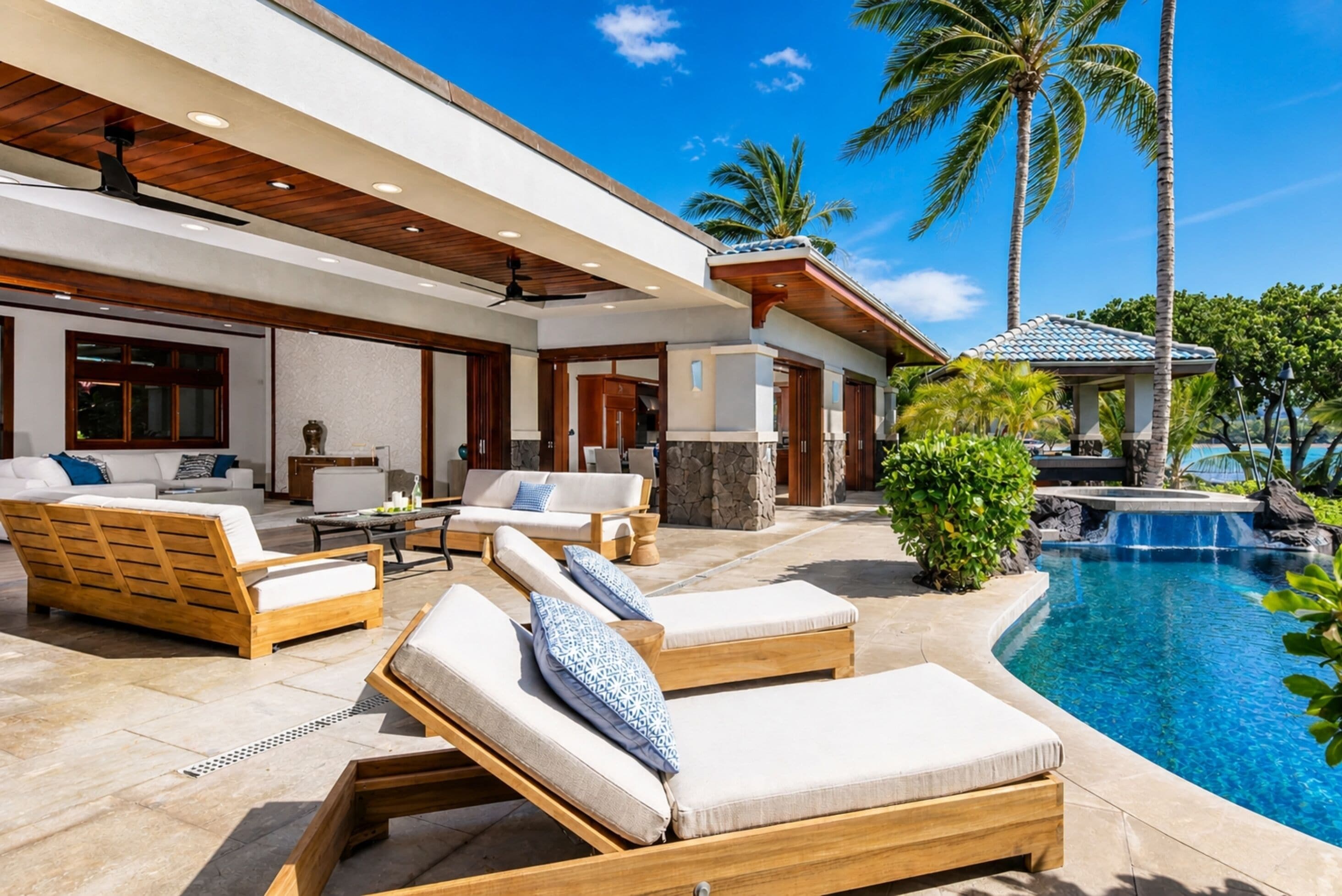 Estudio (4 Bedrooms) | Terraza o patio