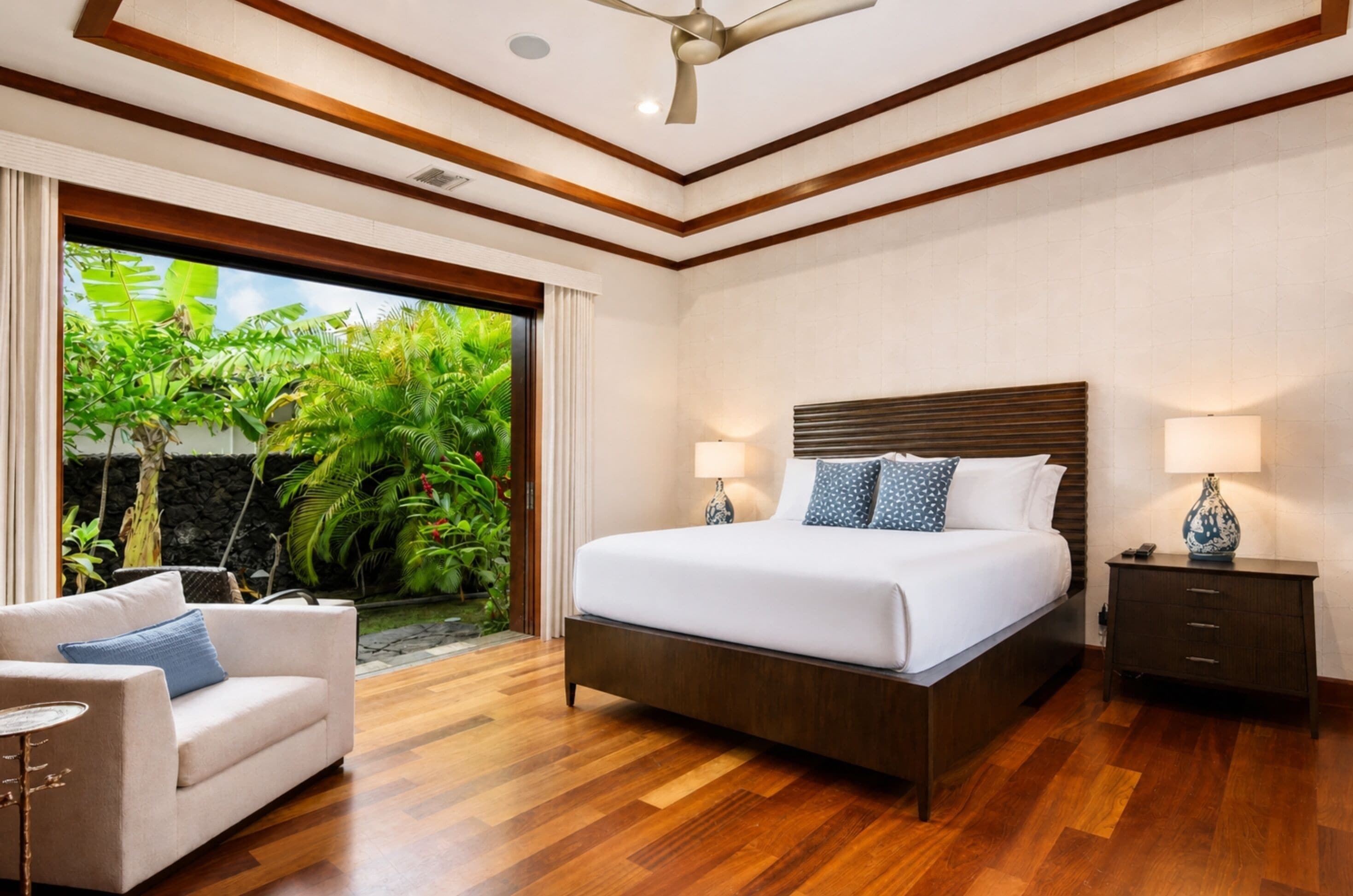 Villa, 4 Bedrooms (Oceanfront, Sleeps 11 (Hale Nani))