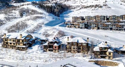 Vintage on the Strand Collection by KBM - 2 Homes in same complex (14/17)