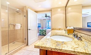 Condo (3 Bedrooms) | Bathroom | Shower, designer toiletries