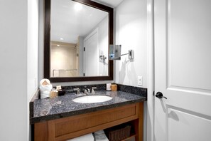 Condo (4 Bedrooms) | Bathroom | Shower, designer toiletries - Honua Kai Konea Collection by KBM - 2 Units on same floor (220/225) (Kaanapali)