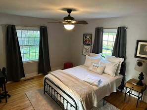 2 Schlafzimmer, Bügeleisen/Bügelbrett, WLAN, Bettwäsche
