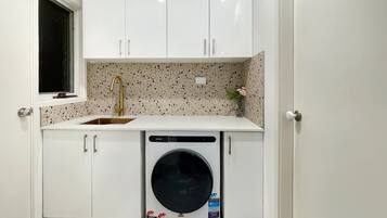 House | 1 bedroom, Internet