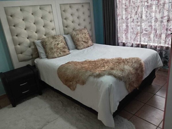 2 Schlafzimmer, Bügeleisen/Bügelbrett, WLAN, Bettwäsche