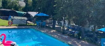 Merland Park Cottages - Chalet 12