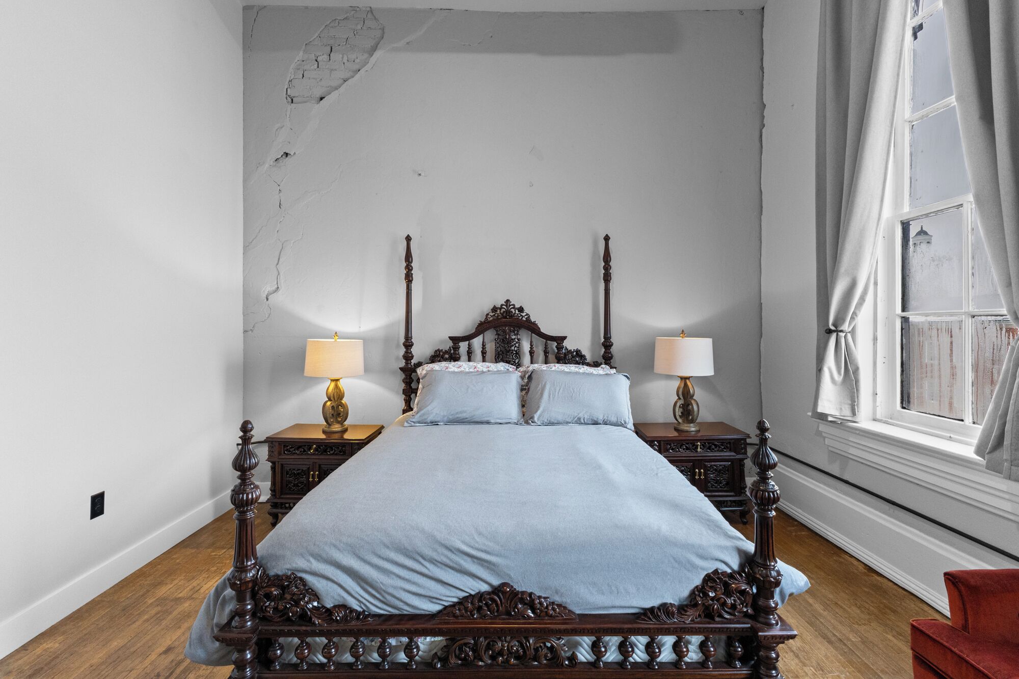 2 habitaciones, tabla de planchar con plancha y wifi gratis 