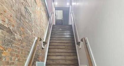 Cozy Apartment in Charming Downtown Delaware