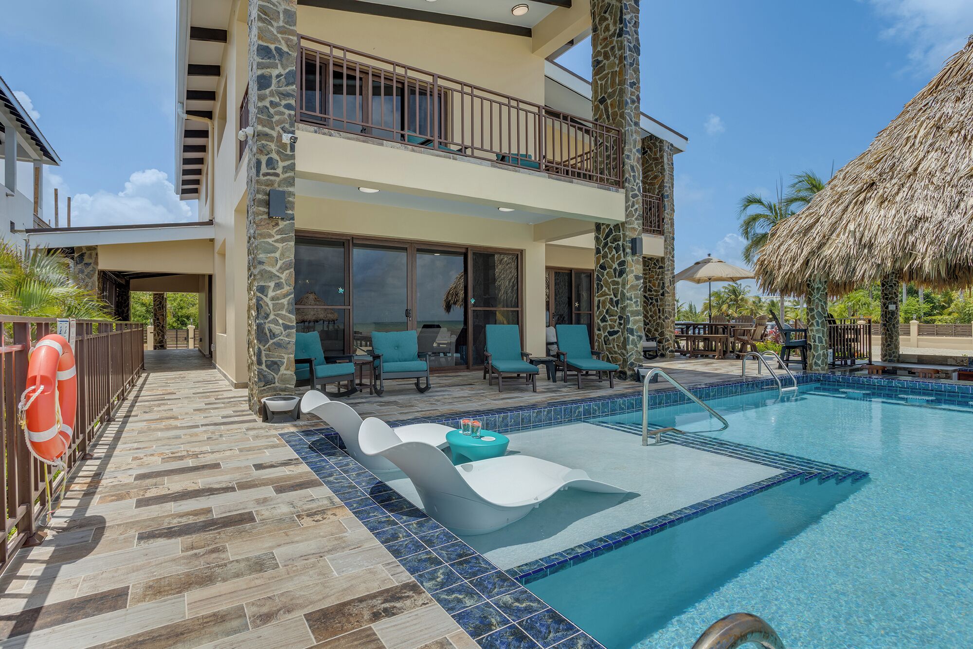 Alberca al aire libre 