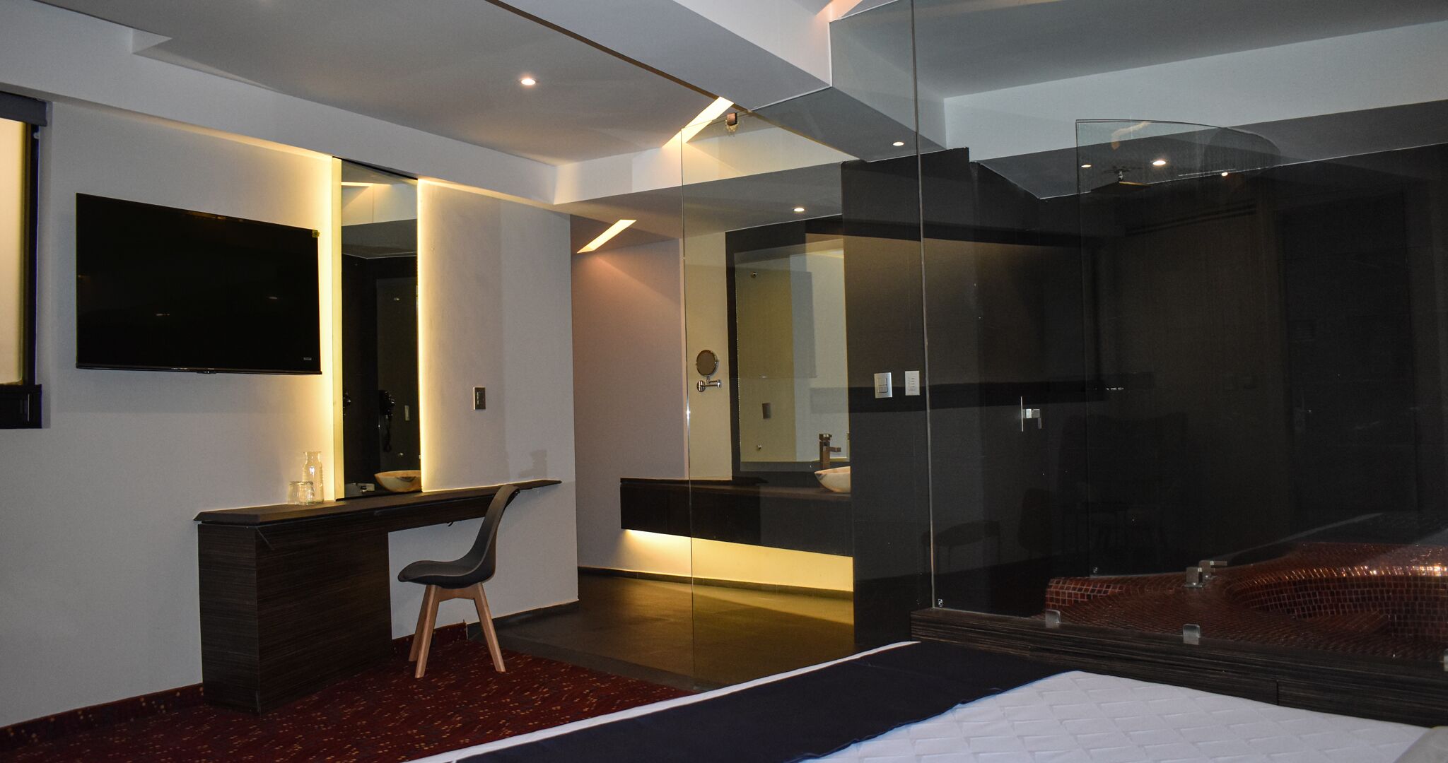 豪華客房 | 書桌、免費無線上網