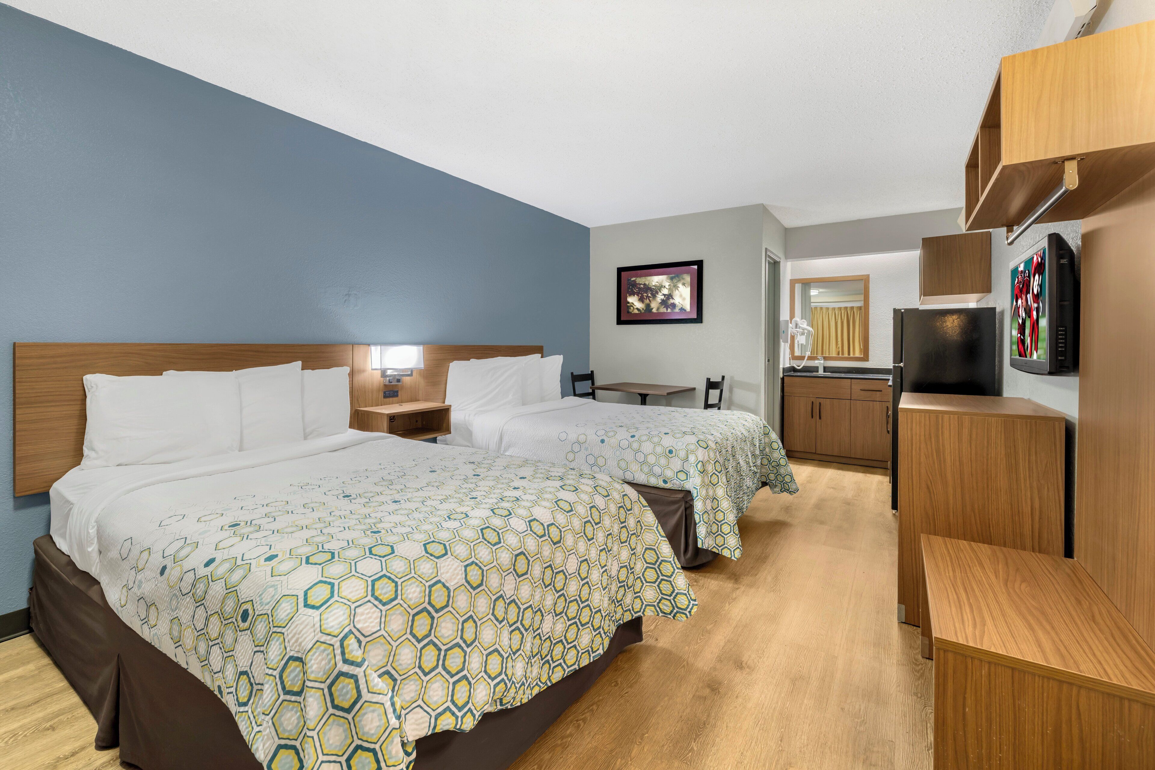 Studio, 2 lits doubles, non-fumeur, cuisinette | Bureau, espace de travail pour ordinateurs portables