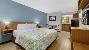 Escritorio y espacio para trabajar con laptop