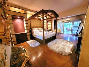 5 bedrooms, iron/ironing board, WiFi, bed sheets - Luxury villa in Cairo with pool - stylish & private. WLAN & near to the pyramids (Cairo Governorate)