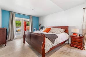 3 Schlafzimmer, Schreibtisch, Bügeleisen/Bügelbrett, kostenloses WLAN