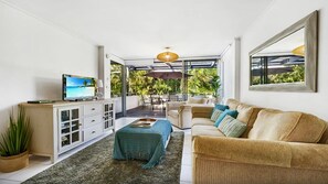 Living area - Seaside On Fourth - Coastal Comfort in the Heart of Sawtell - Location doesn't get much better! (Sawtell)