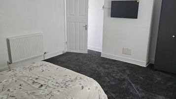 House, 3 Bedrooms, Patio, Garden View | 3 bedrooms