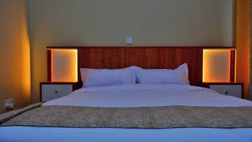 Habitación doble Deluxe | Wifi gratis y ropa de cama