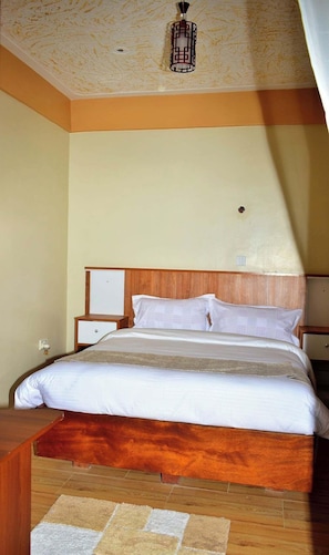 Deluxe Single Room, City View - The Urban Cabin Naivasha (Naivasha)