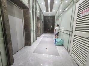 Condo, 1 Bedroom, Accessible, Patio | Interior