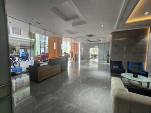 Condo, 1 Bedroom, Accessible, Patio | Lobby