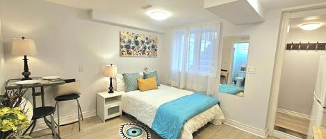 1 bedroom, free WiFi, bed sheets