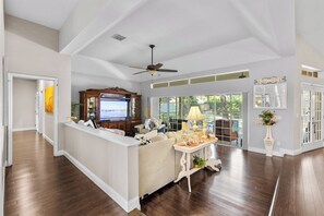 Smart-TV og PC-skjermer