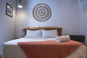 Single Room | In-room safe, free WiFi