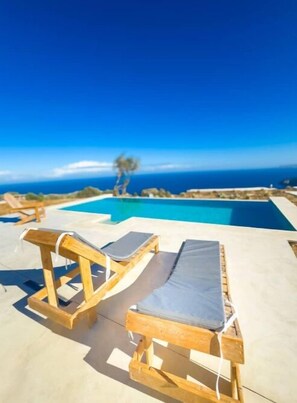 Utomhuspool