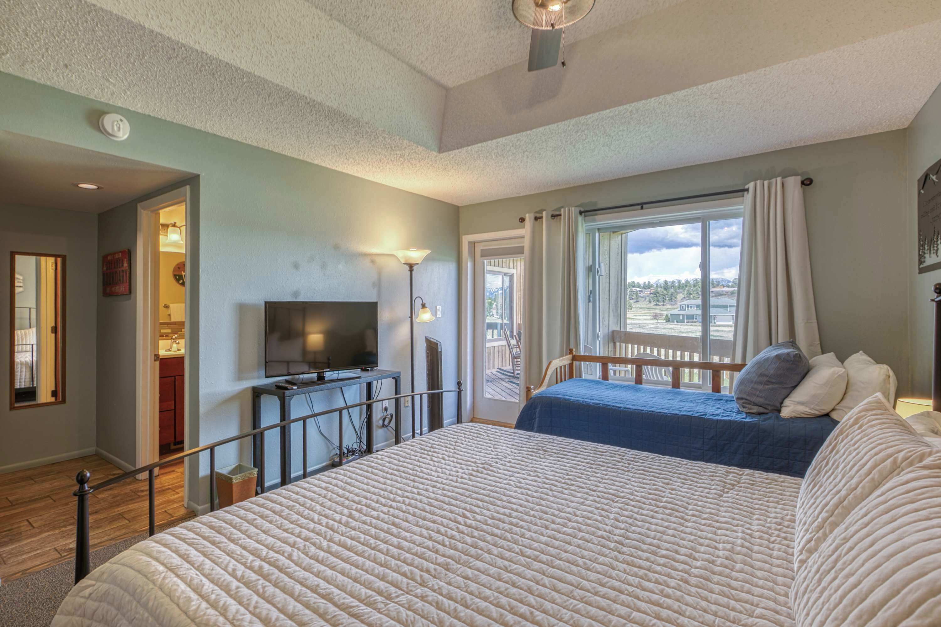 1 bedroom, iron/ironing board, WiFi, bed sheets