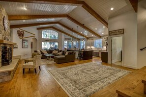 TV, fireplace, video games, books - Luxury Family Home w/ Hot Tub + Mountain Views (Pagosa Springs)