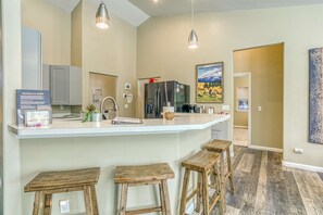 Interior - Hot Tub Relaxation on the Golf Course | One Level (Pagosa Springs)