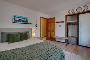 2 bedrooms, WiFi, bed sheets