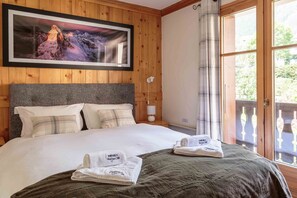 4 bedrooms, free WiFi