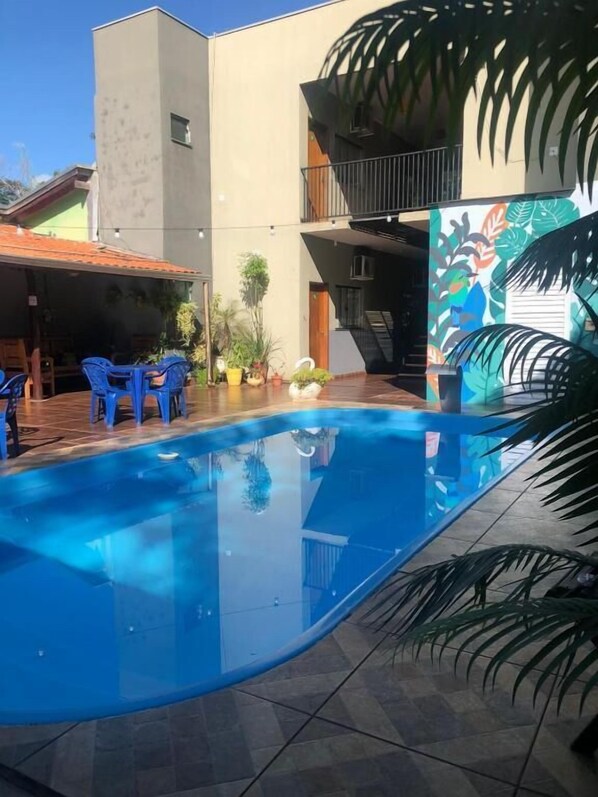 Piscina a l'aire lliure