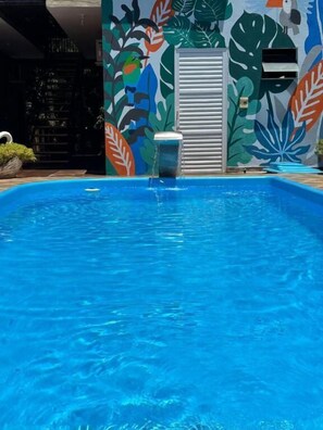 Utomhuspool