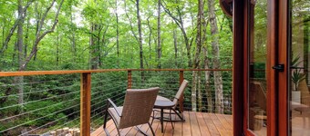 Creekside Yurt - The Whisperer