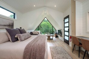 2 chambres, accès au Wi-Fi (inclus), literie fournie