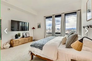 2 slaapkamers, een strijkplank/strijkijzer, gratis wifi, beddengoed