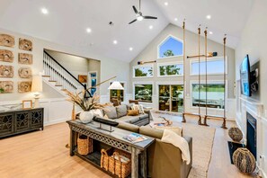 Smart TV, fireplace, video games, offices