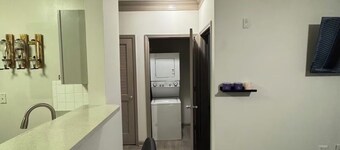 Cozy 1-bedroom apartment with fitness room, WiFi in lovely Stockbridge