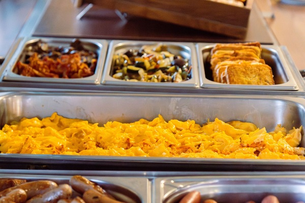 Dagelijks ontbijtbuffet inbegrepen