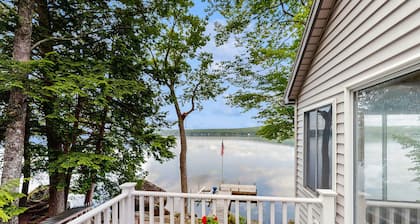 Peaceful Lakefront Escape with Outdoor Dining, Beach Access, Deck & Firepit