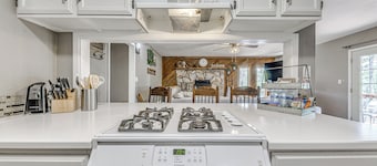 1 Block to Hiking: Ruidoso Home w/ Game Room