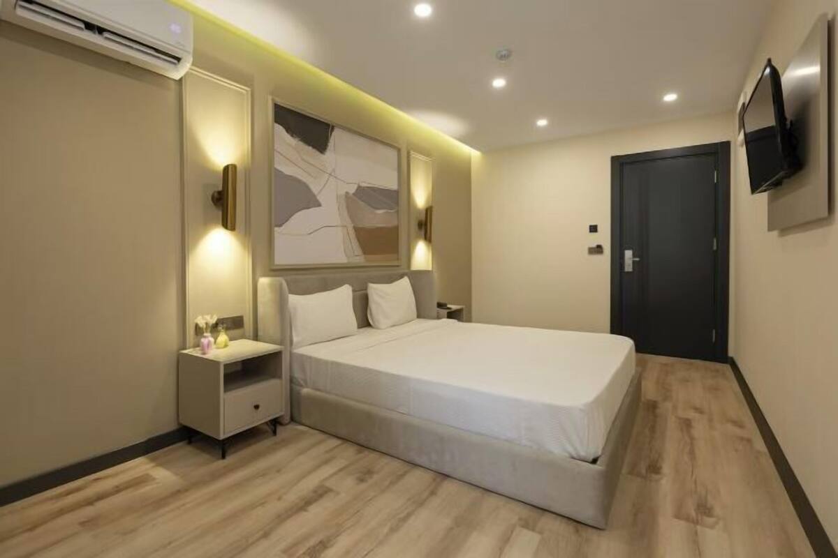 Cots/infant beds