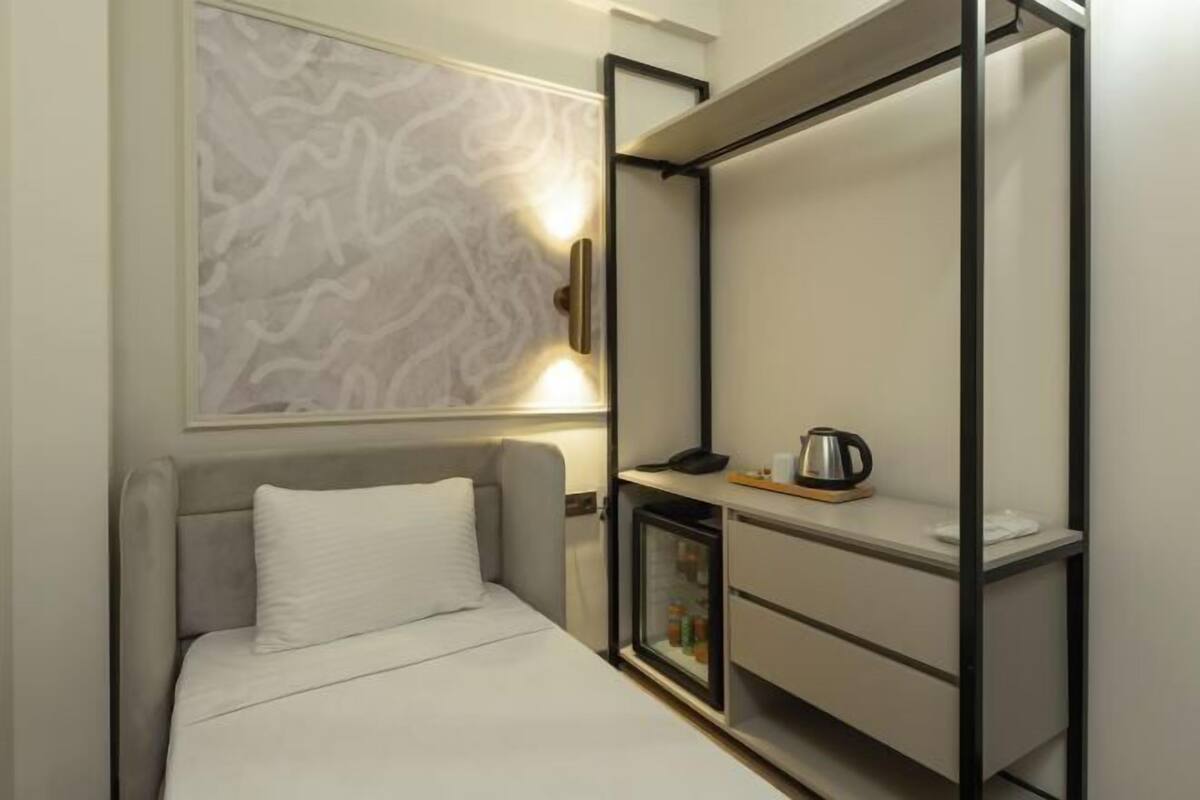 Cots/infant beds