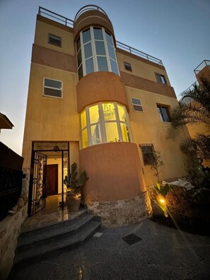 Exterior detail - Villa Anna & Snake - Deluxe Queen Studio (Red Sea Governorate)