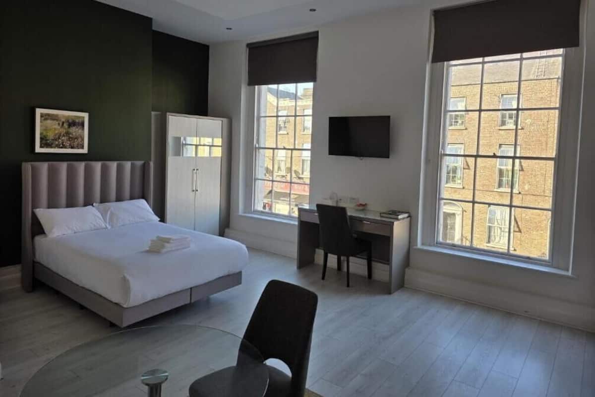 In-room safe, desk, laptop workspace, iron/ironing board