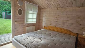 Chalet, 3 Bedrooms, Smoking, Patio | 3 bedrooms