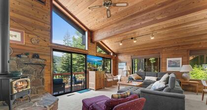 Spacious Donner Lakeview Home