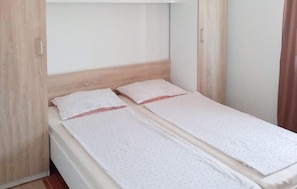 1 bedroom, free WiFi