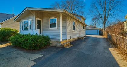 Townhome with Game Zone, Big Beds, & Smart TVs
